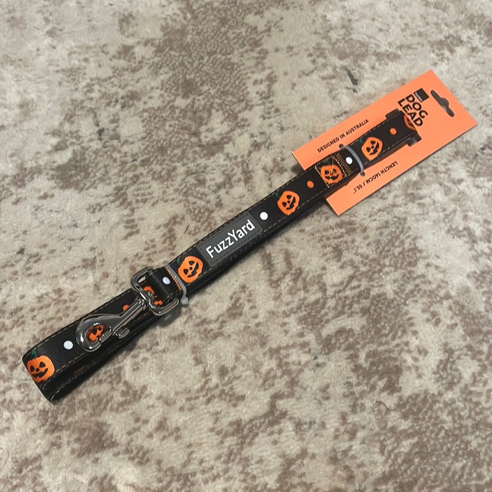 NWT FuzzYard Dog Leash